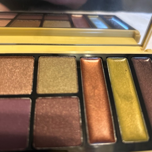 Ready To Wear The Eyes Premiere Collection Compact Color Splash eyeSHADOW  eye - Picture 3 of 6